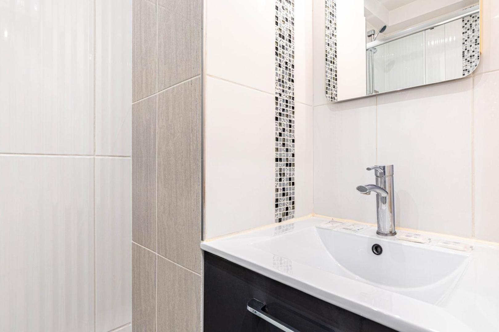 Guestready - Bel Apt. Au Coeur De Parigi Esterno foto